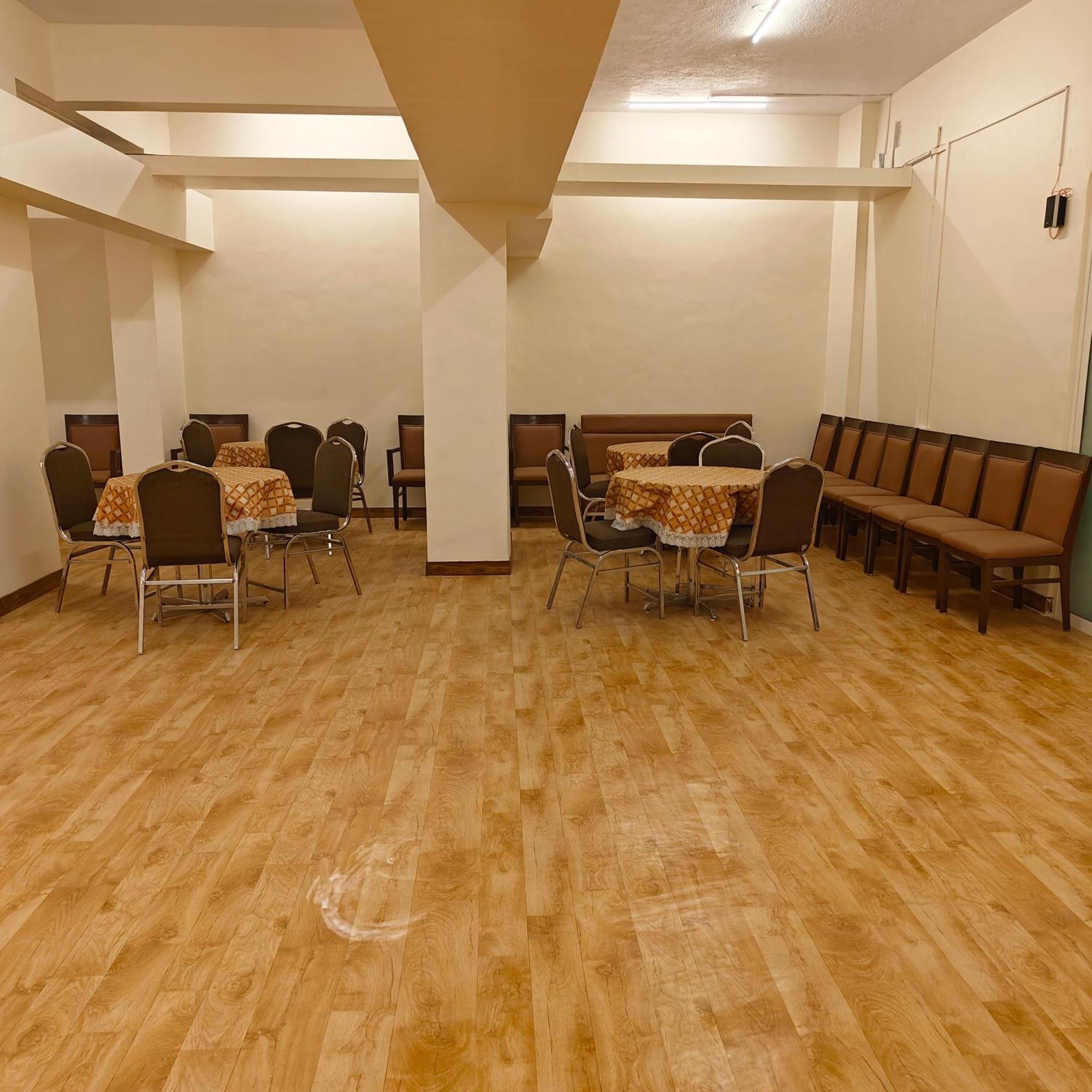 Tuliip Residency Hotel Mumbai Exterior photo
